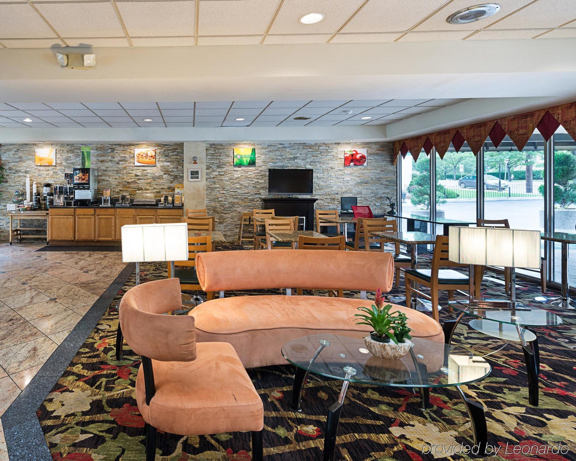 Quality Inn & Suites College Park Eksteriør billede