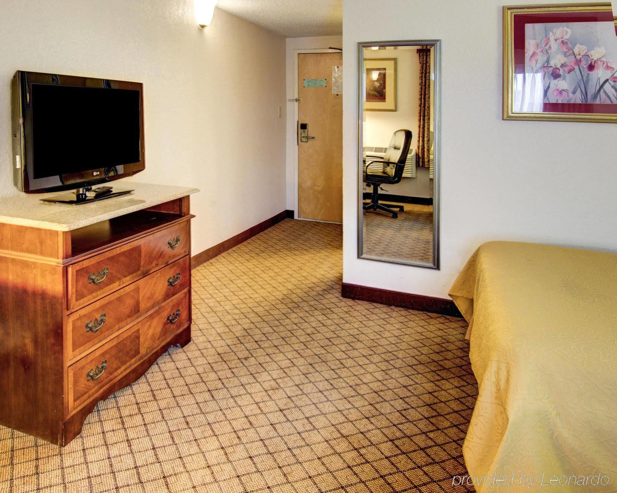 Quality Inn & Suites College Park Eksteriør billede